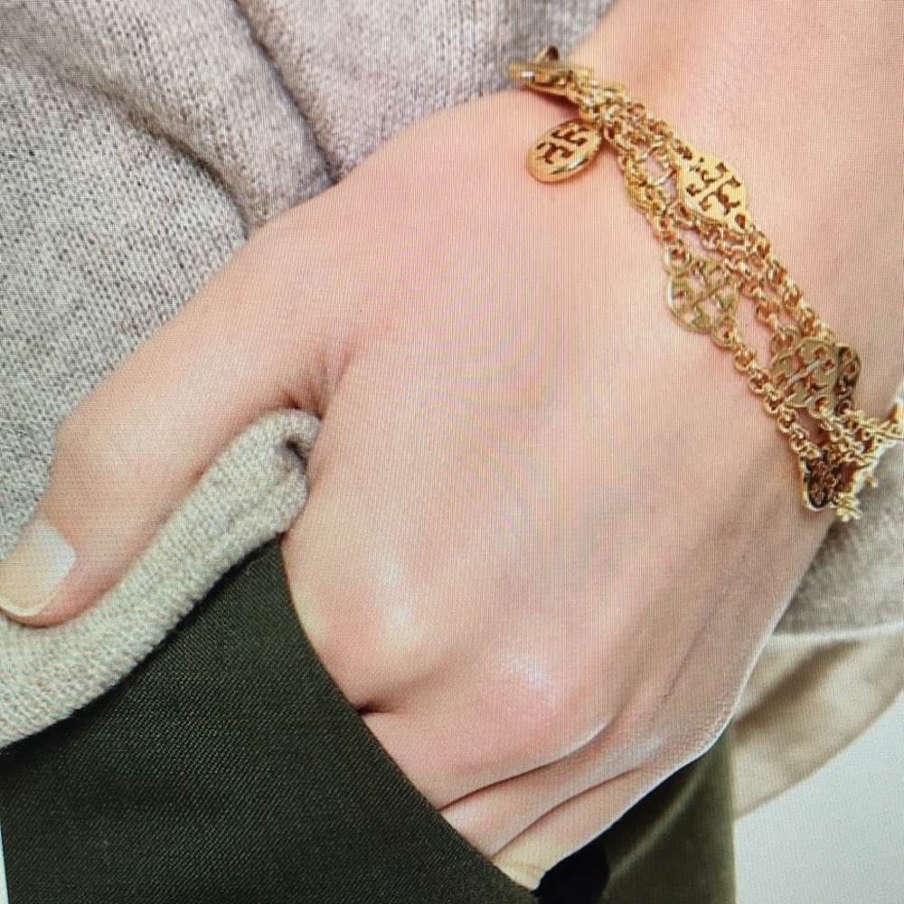 ❤️TORY BURCH MULTI STRAND LOGO BRACELET❤️ - Picture 3 of 6